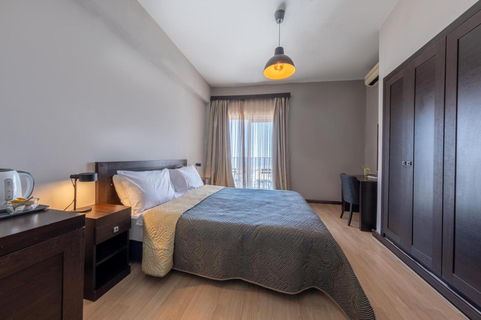 Kyrenia British Harbour Hotel Dış mekan fotoğraf