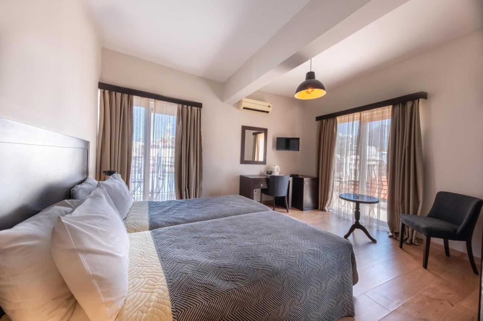 Kyrenia British Harbour Hotel Dış mekan fotoğraf